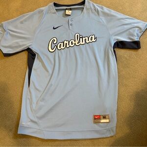 Nike DriFit NCAA North Carolina Tar Heels Jersey - Men’s Medium